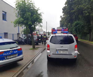 Wieluń: Śmierć 31-letniego kierowcy forda
