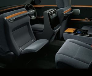 Toyota Century trzecia generacja