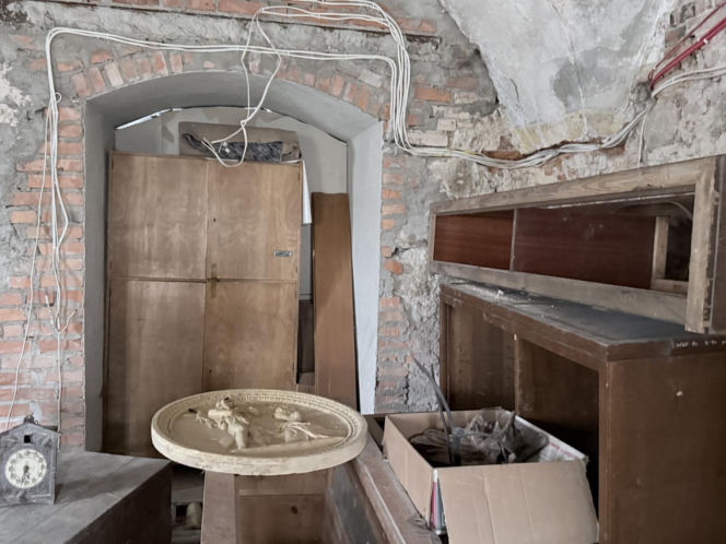 Dwór Czarne w Jeleniej Górze