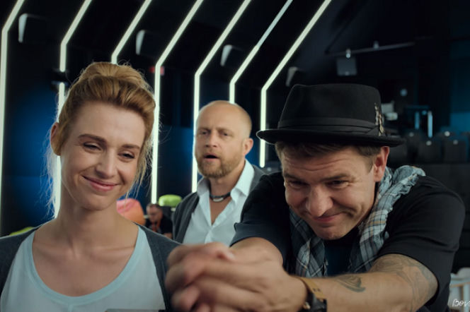 BOVSKA - Na Niby. Tekst piosenki z filmu Narzeczony na niby