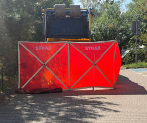 Śmiertelny wypadek w Warszawie. Nie żyje kobieta