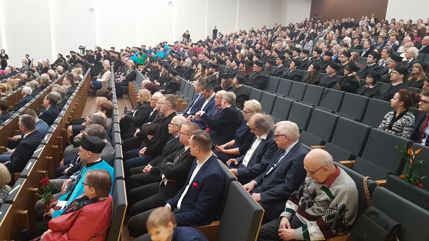 Święto UMK w Toruniu - uczelnia postawi na mniejszą liczbę studentów