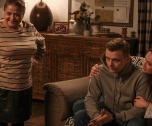 Barwy szczęścia odc. 3384. Hubert (Marek Molak), Asia (Anna Gzyra), Lucyna (Grażyna Zielińska)