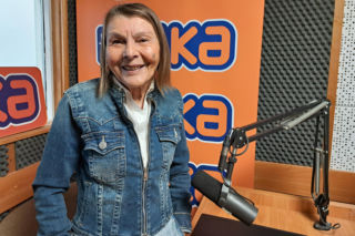 Ma 83 lata i nadal lubi się bawić: Barbara Prymakowska zachęca dzieci do uprawiania sportu