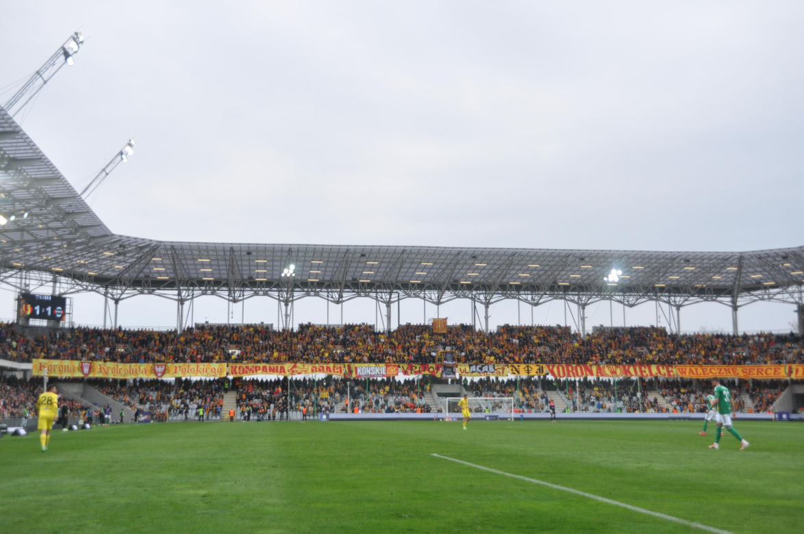 Tak dopingowali kibice na meczu Korona Kielce - Radomiak Radom