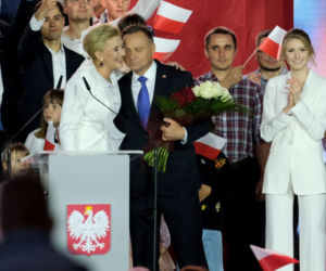 Historia miłości Andrzeja Dudy i Agaty Dudy. W tle wielka TAJEMNICZA sprawa