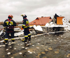 Silny wiatr na Podkarpaciu 17.01.2022. Uszkodzone dachy na szkołach! 