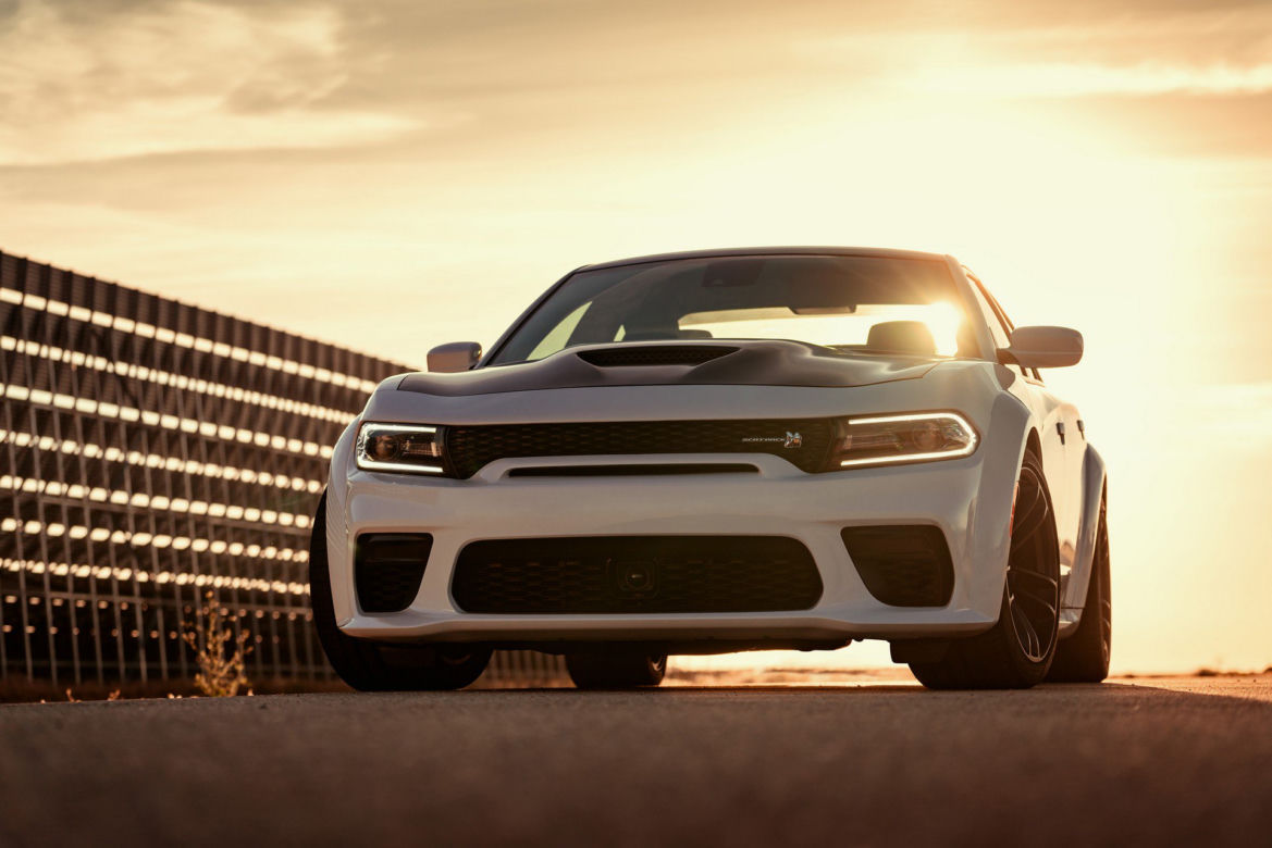 Dodge Charger Scat Pack i SRT Hellcat Widebody
