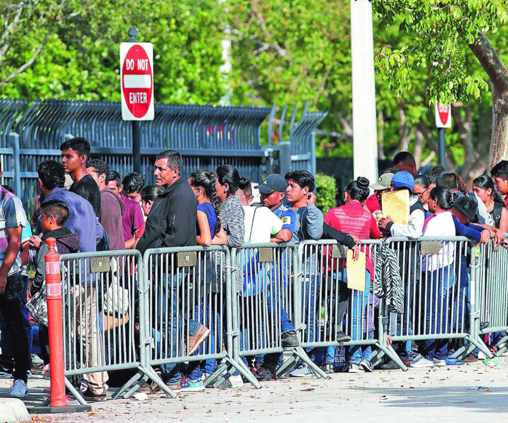 Shutdown uderza w imigrantów