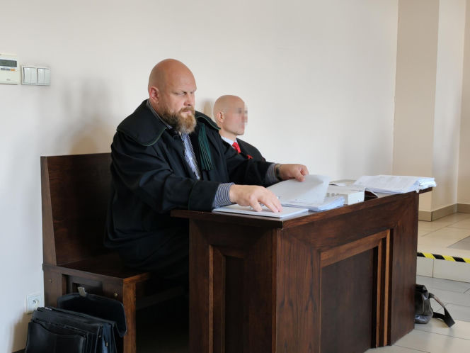 Jechał pod wpływem alkoholu, rozbił mercedesa o słup. 18-letnia Ania zginęła na miejscu