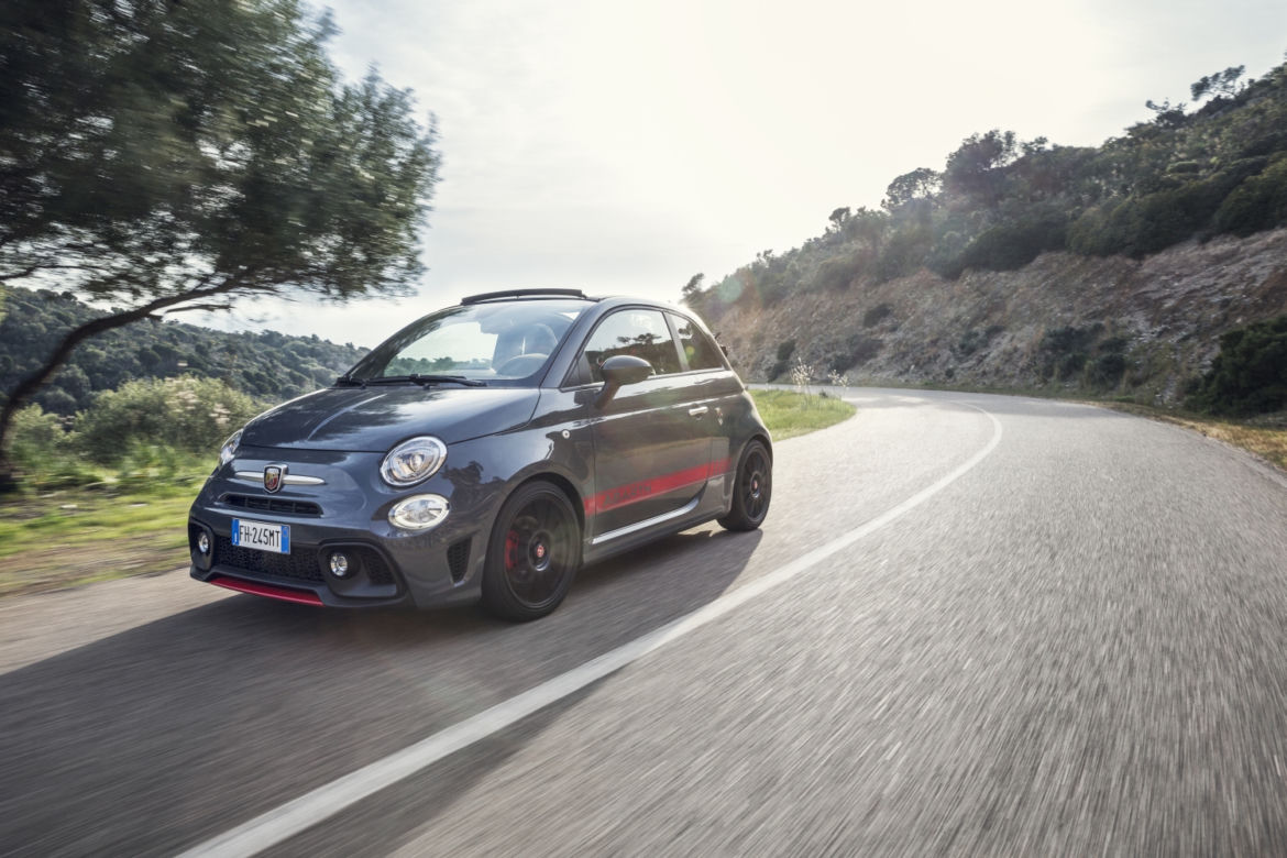 Abarth 595 Pista XSR Yamaha Limited Edition
