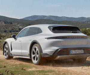 Porsche Taycan Cross Turismo