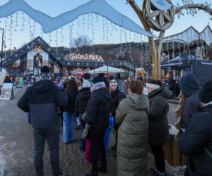 Fatalne warunki w Tatrach. Jest mroźno, ślisko, a szlaki są zasypane śniegiem. TPN ostrzega turystów