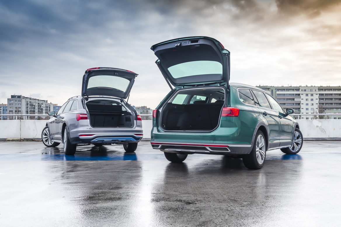 Audi A6 allroad 50 TDI quattro tiptronic vs. Volkswagen Passat Alltrack 2.0 TDI 4Motion DSG7