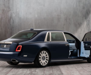 Różany Rolls-Royce Phantom