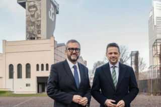 Dyrektor MPW Jan Ołdakowski i prezydent Warszawy Rafał Trzaskowski