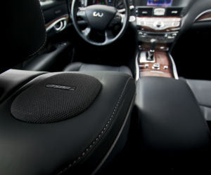Infiniti Q70h Premium Tech