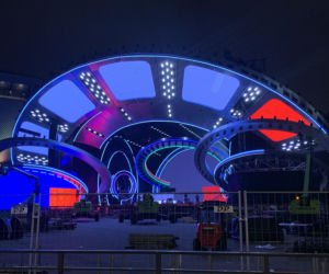 Scena Sylwestra z Dwójką 2025 w Katowicach w czasie próby świateł