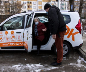 Toruń ma społeczną taksówkę. Tak wyglądają pojazdy!