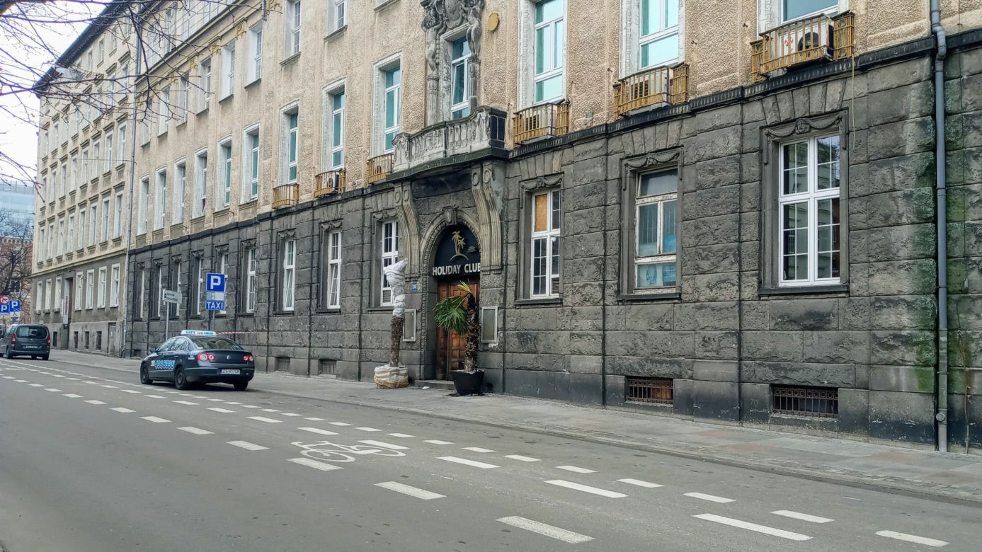 Podpalenie w Holiday Club