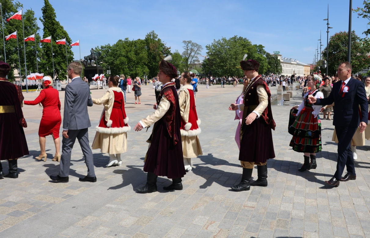 420 par zatańczyło tradycyjnego „Poloneza dla Lublina”! 