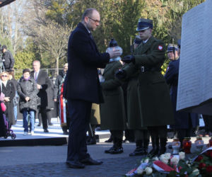 Obchody 16. rocznicy katastrofy smoleńskiej. Powązki