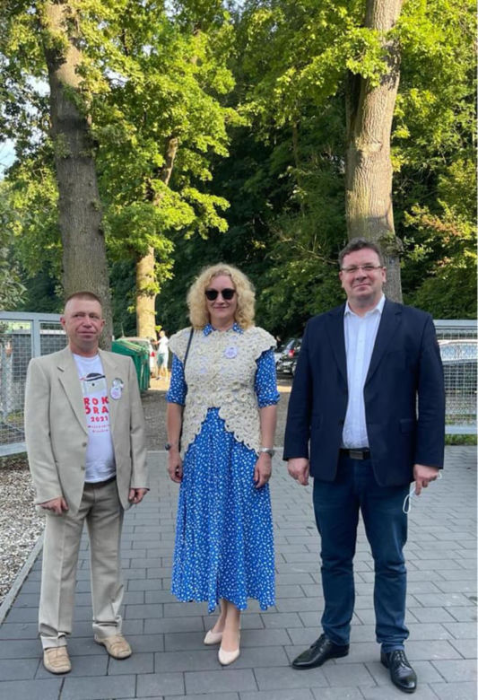 Poseł PiS na koncercie