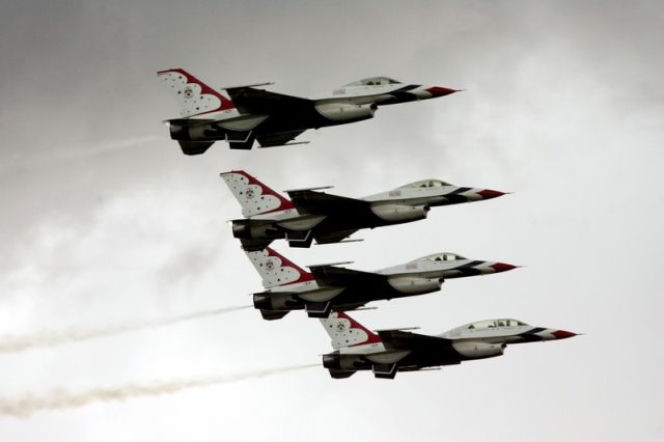 F16,F-16