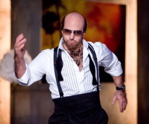 Tom Cruise w filmie Jaja w tropikach (2008)