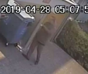 Seryjny podpalacz z Warszawy poszukiwany przez policję