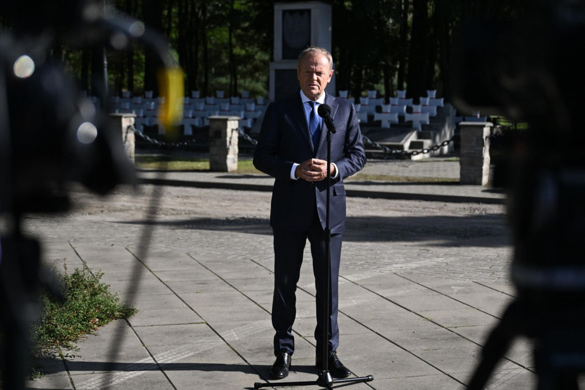 Donald Tusk stanowczo: "Musimy stać za polskimi żołnierzami"