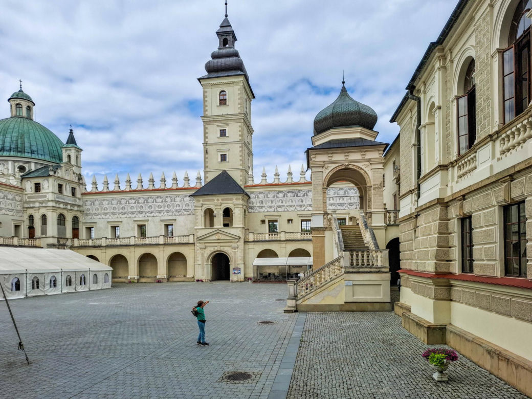 Mało kto wie o tym polskim zamku. To prawdziwa perła Podkarpacia