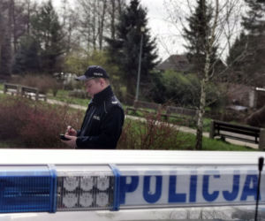 Szczecińscy policjanci kontrolują przestrzeganie kwarantanny