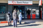 Panika w Polsce - w bankach i przy bankomatach po ataku Rosji na Ukrainę