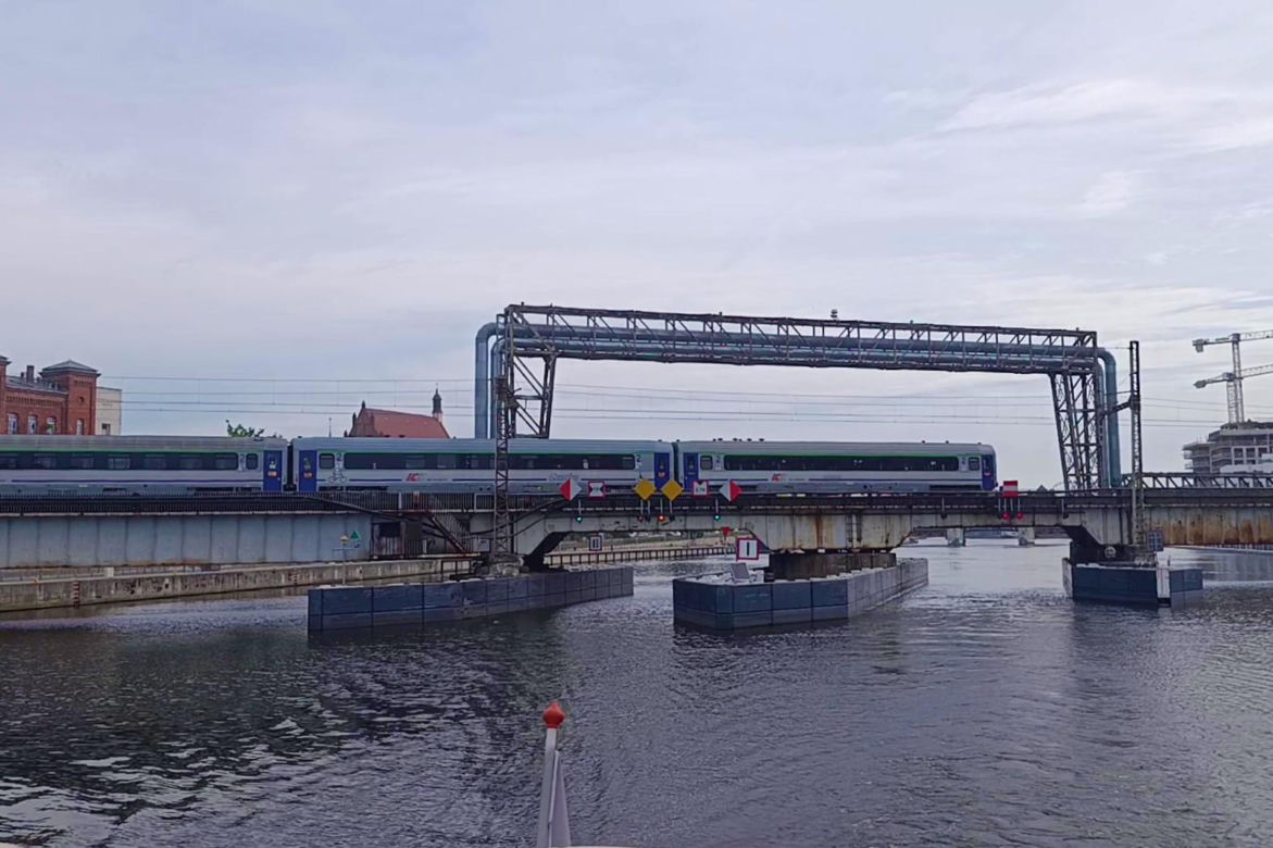 Tramwaj wodny Szczecin - Mescherin - Gartz