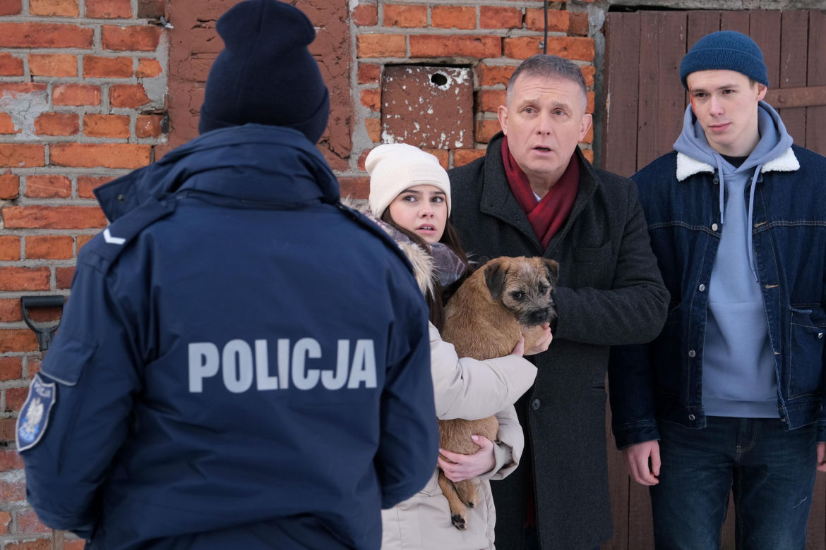 	M jak miłość odc. 1798. Basia (Karina Woźniak), Michał (Igor Pawłowski), Artur Rogowski (Robert Moskwa)