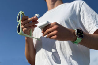 Słuchawki nauszne czy douszne? Biorę pod lupę AirPods Max i AirPods Pro 3