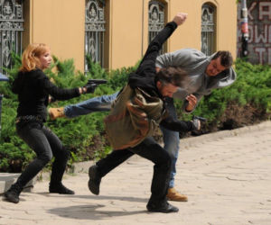 Komisarz Alex 4 sezon odcinek 40 (odc. 1). Michał Orlicz (Antoni Pawlicki), Maja (Roma Gąsiorowska)
