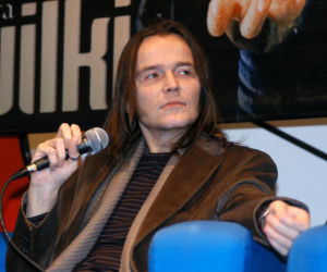 Robert Gawliński na przestrzeni lat. Tak ewoluował lider Wilków