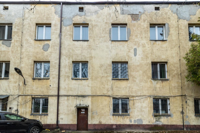 Dawna szkoła powszechna na Słomińskiego 1 w Warszawie