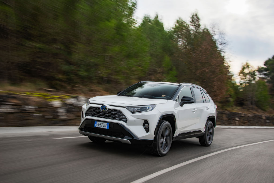 Toyota RAV4 2.5 Hybrid Dynamic Force