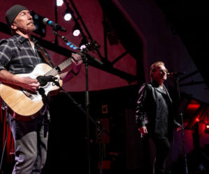 Gratka dla fanów U2. Akustyczny występ Bono i The Edge'a dostępny do odsłuchania w sieci
