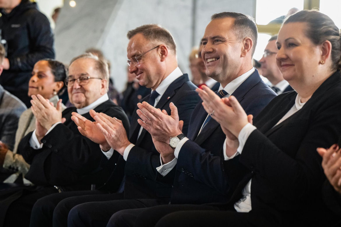 Duda razem z Nawrockim odwiedzili Toruń. Szczególny cel podróży -- 