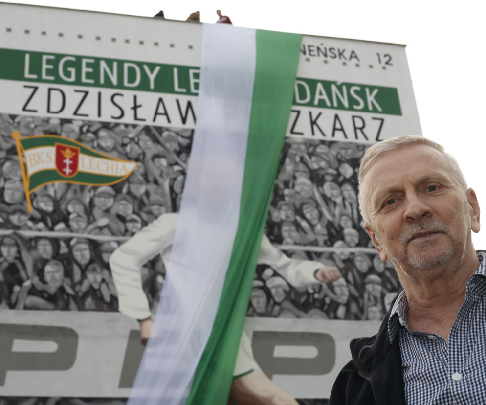 Zdzisław Puszkarz osobiście odsłonił mural na Warneńskiej 12