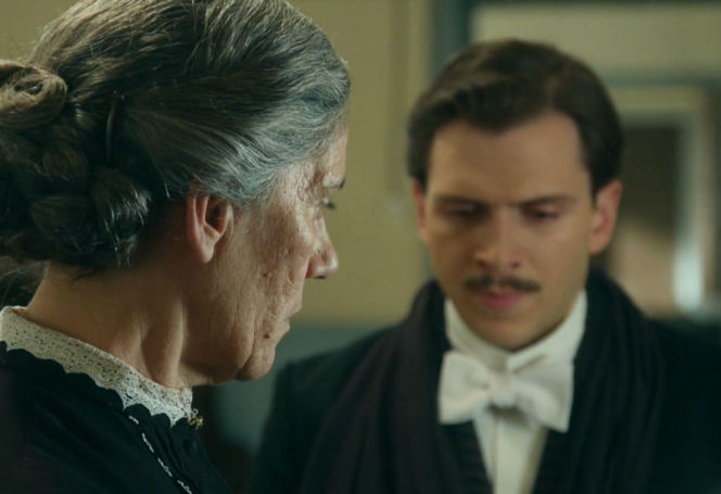 "La promesa - pałac tajemnic", odcinek 342: Tożsamość złodzieja zegarka wychodzi na jaw, a Pelayo próbuje zatuszować sprawę