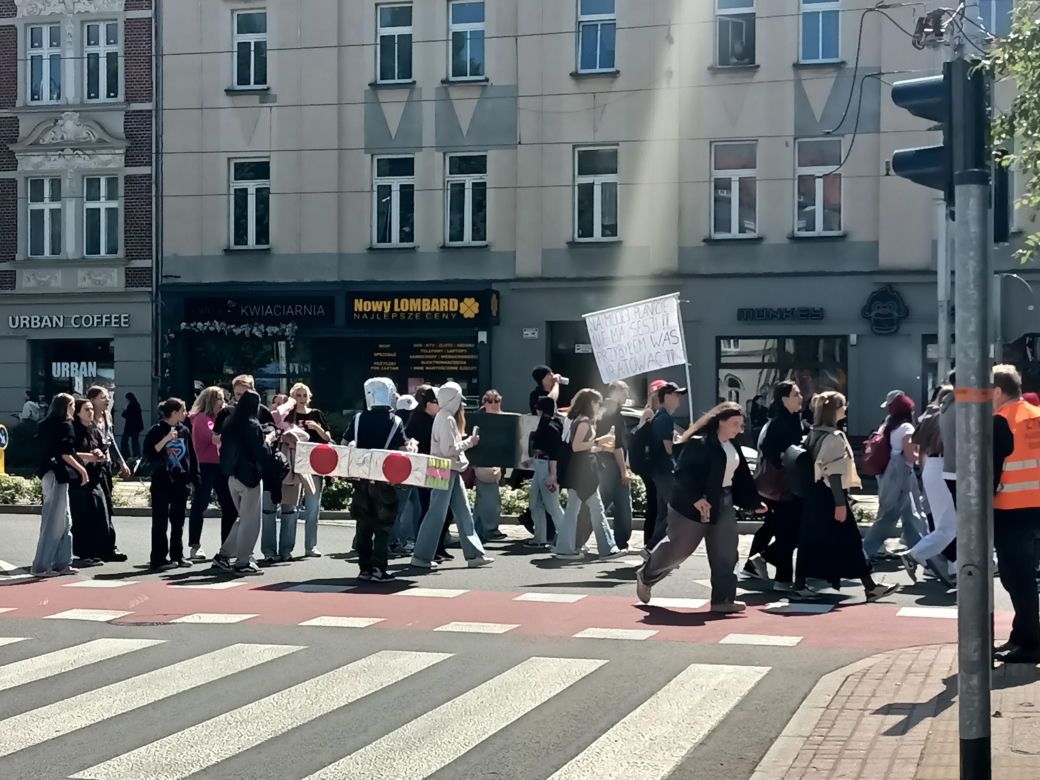 Korowód studencki rozpoczyna Juwenalia Śląskie 2025 w Katowicach