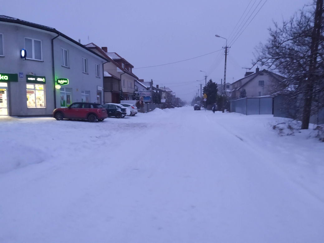 Ulice Siedlec i okoliczne drogi w czasie śnieżycy 11-12 grudnia 2022