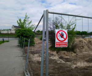 Kraków: Plaża przy Forum znika bezpowrotnie