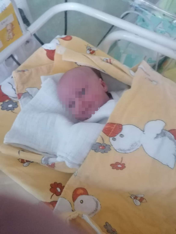 Roczna Ania spłonęła z babcią w pożarze. Koszmar w Bydgoszczy. "Gdyby ją zabrali, mogłaby żyć"