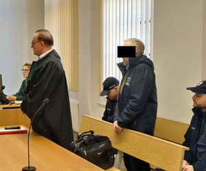 Ksiądz Ryszard G. w sądzie w Sosnowcu